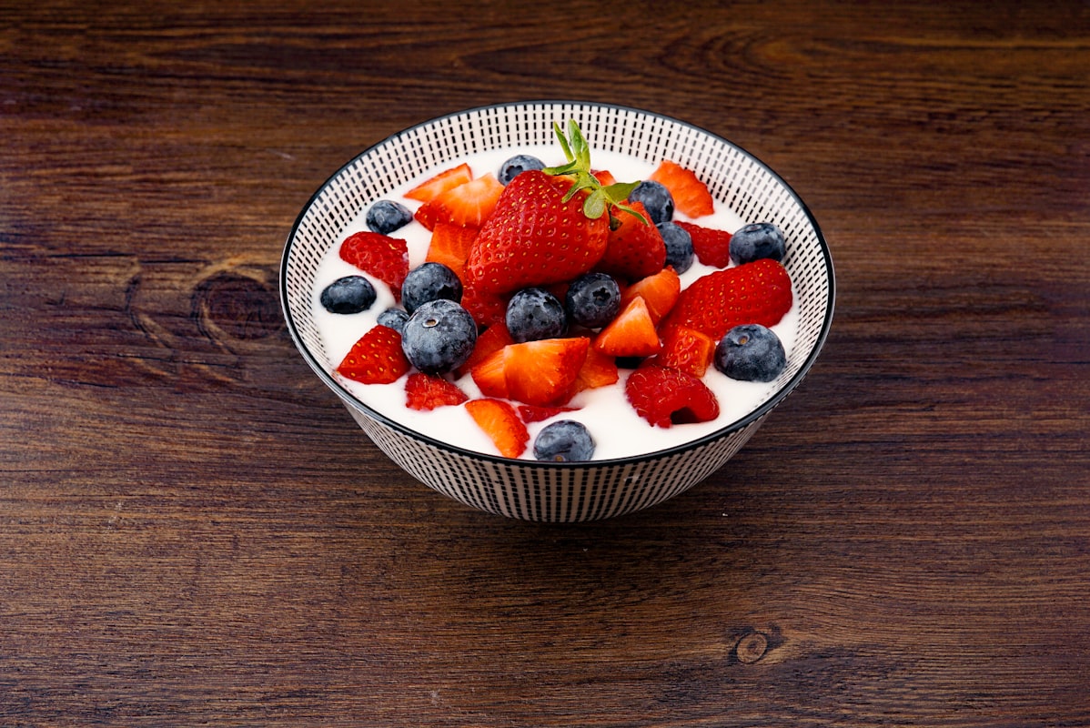 Whole grains and fibrous foods